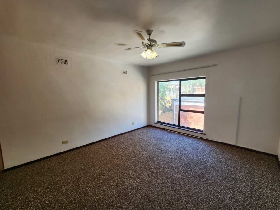 To Let 2 Bedroom Property for Rent in Gordons Bay Western Cape